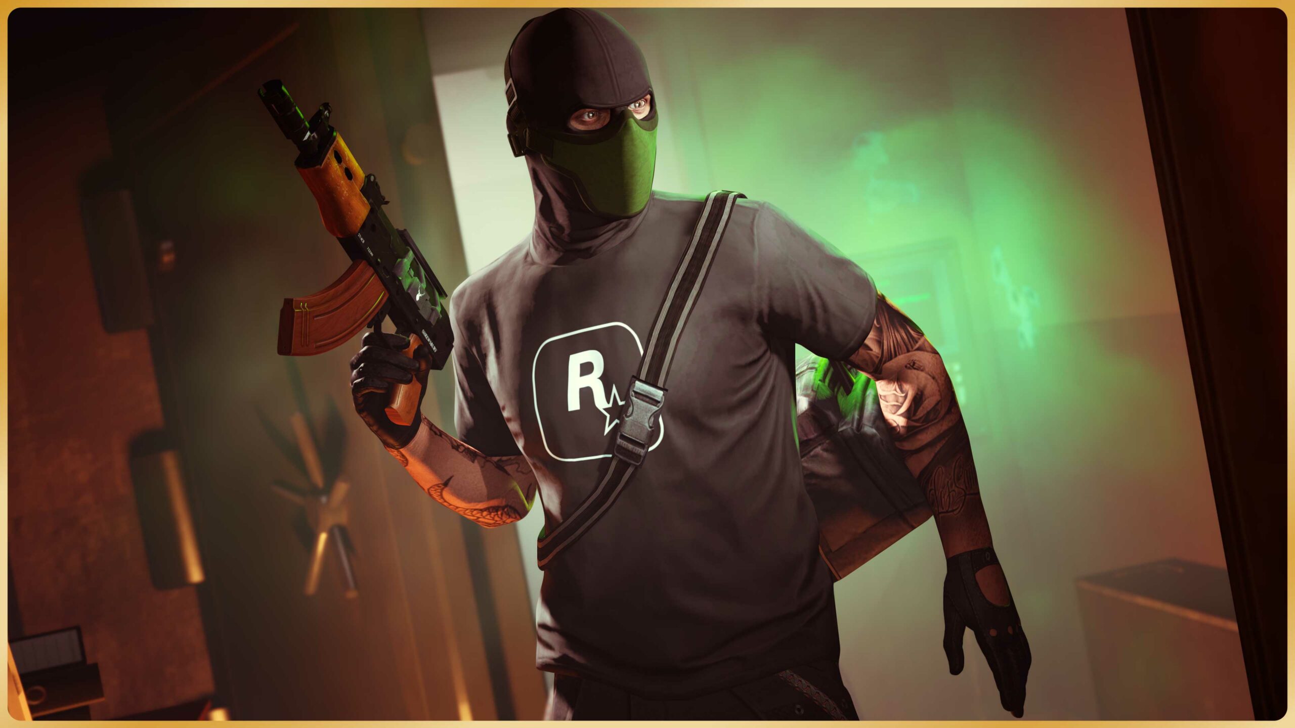 imagem de personagem no GTA Online usando a camiseta Rockstar preta