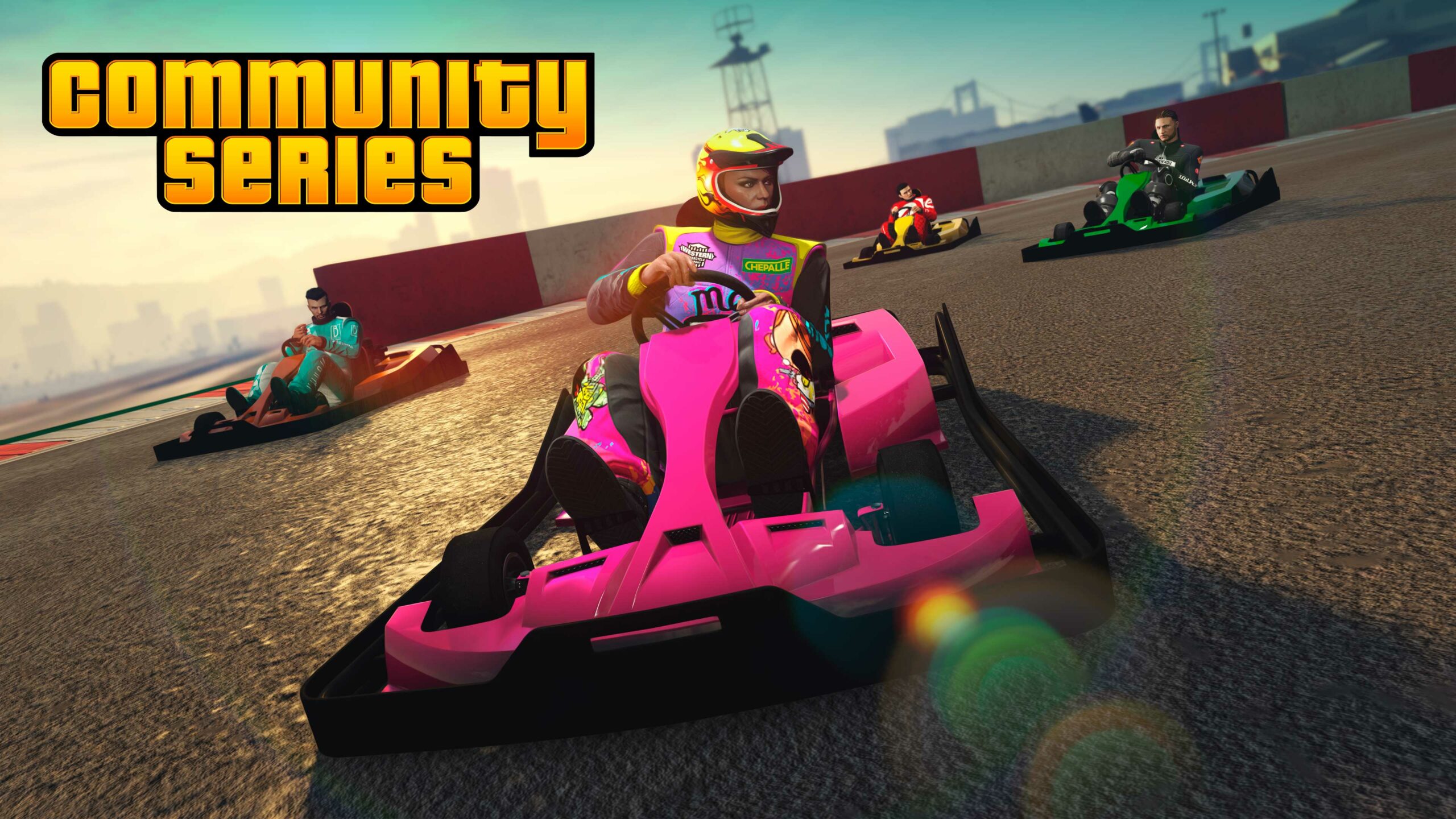 Pôster de Comunidade em Série com quatro personagens de GTA Online dirigindo karts