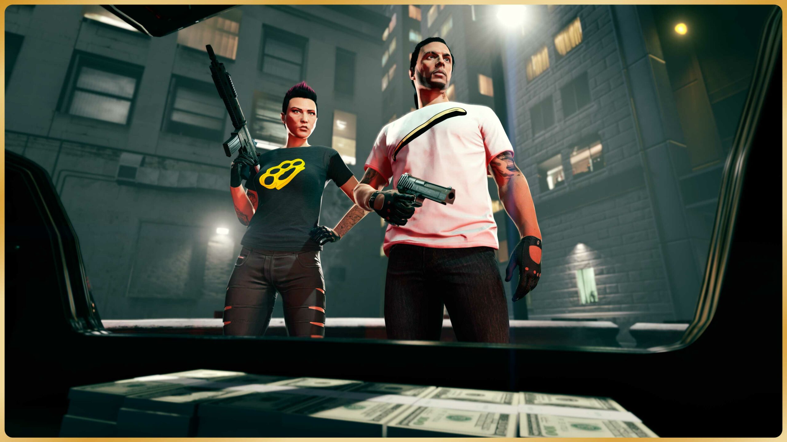 imagem de personagens do GTA Online usando a camiseta Knuckleduster e a camiseta taco de beisebol