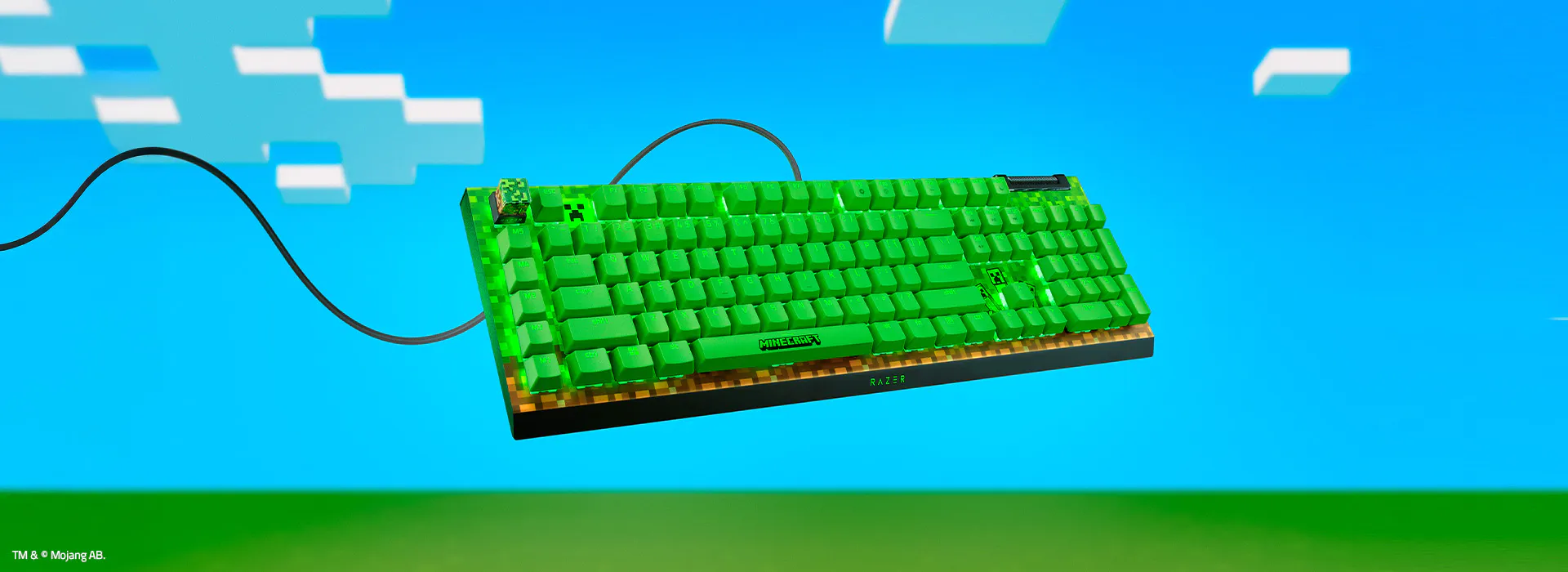 RAZER BLACKWIDOW V4 X MINECRAFT EDITION